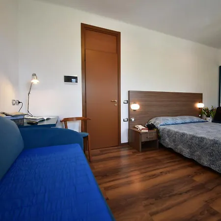 National Hotel Zelbio