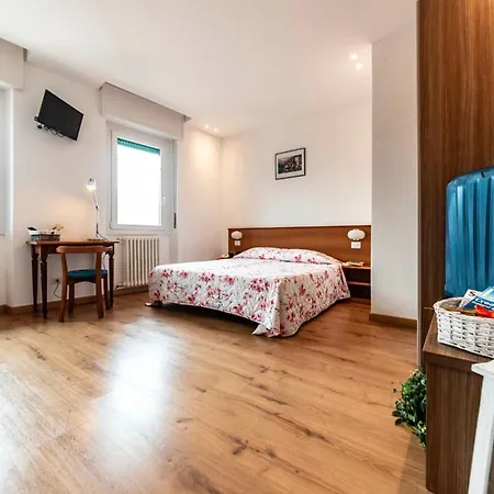 National Hotel Zelbio