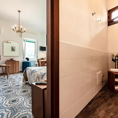 Ξενοδοχείο National 2*